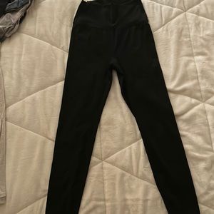lululemon size 0 leggings.
